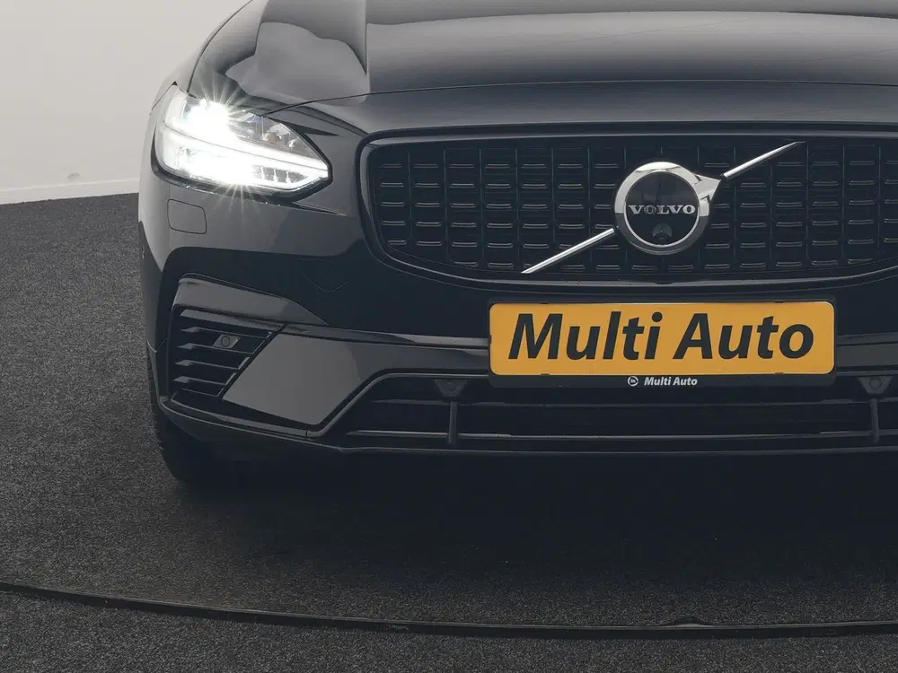 Volvo V90 2.0 T6 Plug-in hybrid AWD Plus Dark LONG R uit 2022, foto 9