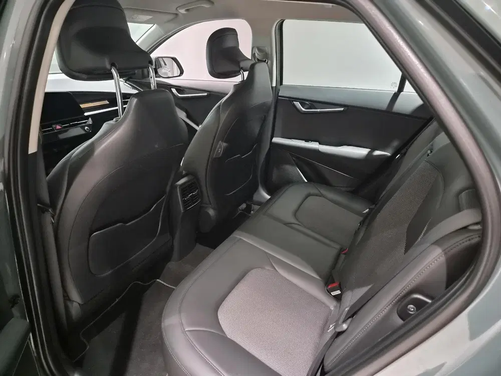 Kia Niro 1.6 GDi Hybrid 141pk DCT6 DynamicLine Navi uit 2024, foto 12