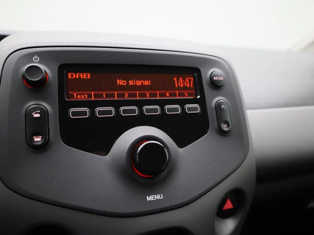 Peugeot 108 1.0 e-VTi Active uit 2021, foto 14