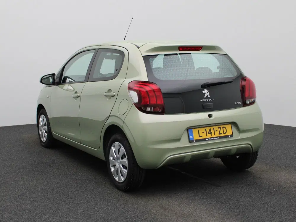 Peugeot 108 1.0 e-VTi Active uit 2021, foto 2