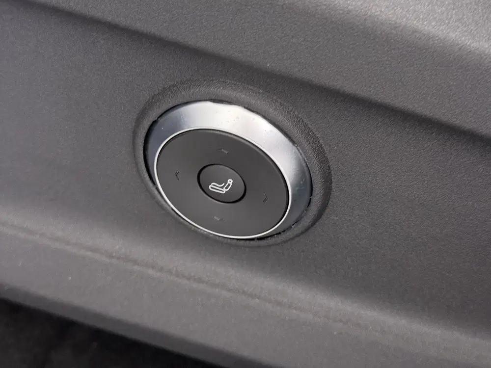 Omoda 9 1.5T-GDi SHS-P Premium 5p PHEV uit 2026, foto 14