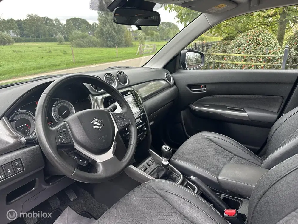 Suzuki Vitara 1.4 Boosterjet Style 140pk Pano Cruise LED uit 2021, foto 8