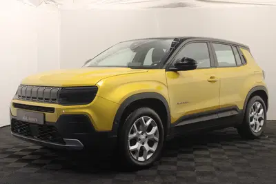 Jeep Avenger 1.2 e-Hybrid Altitude uit 2024