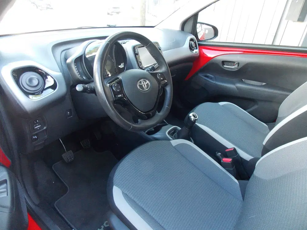 Toyota Aygo 1.0 VVT-i x-play Airco Camera Elek Pakket uit 2021, foto 10