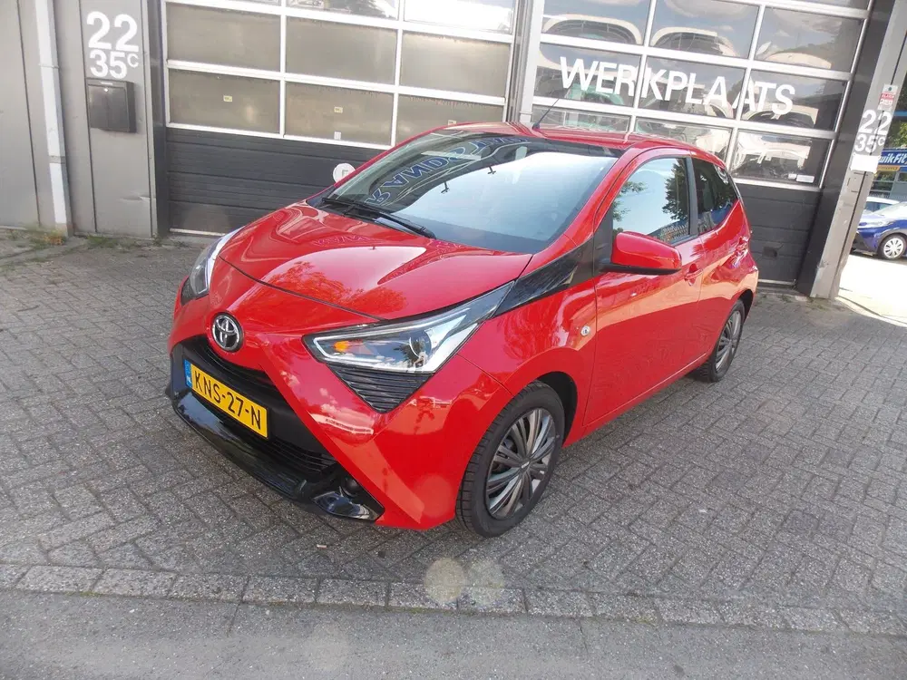 Toyota Aygo 1.0 VVT-i x-play Airco Camera Elek Pakket uit 2021, foto 5
