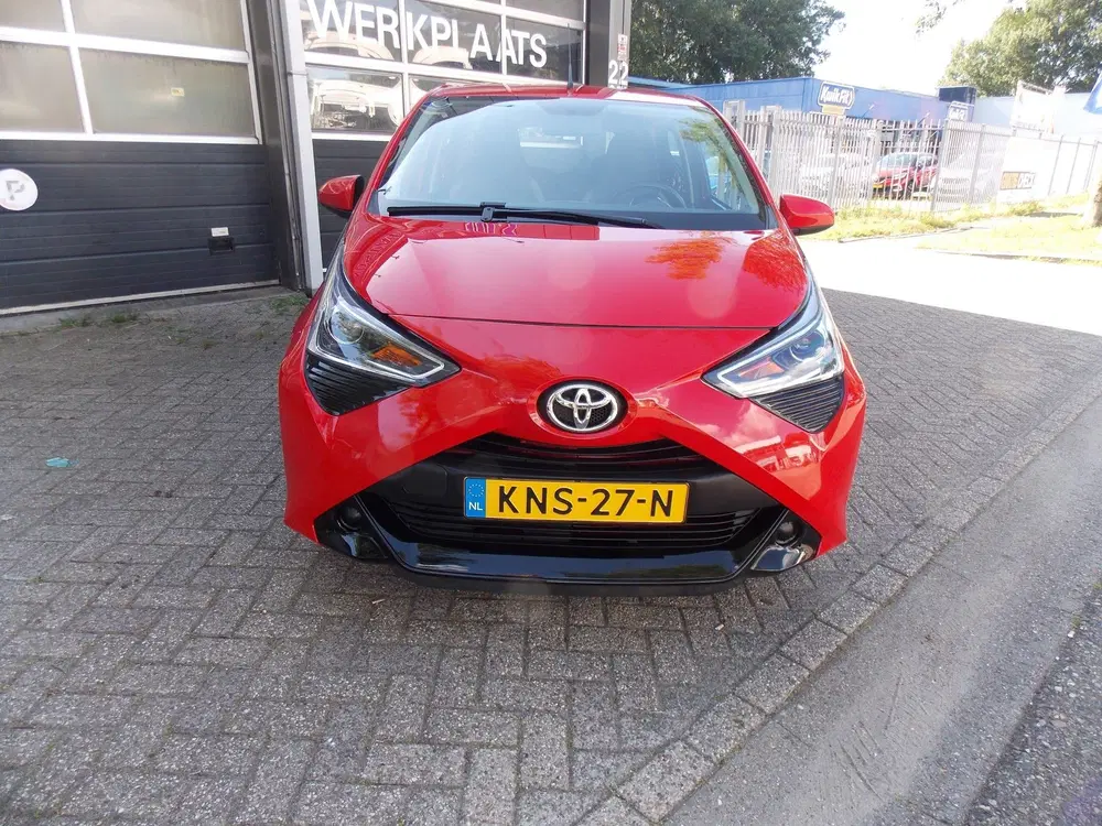 Toyota Aygo 1.0 VVT-i x-play Airco Camera Elek Pakket uit 2021, foto 6