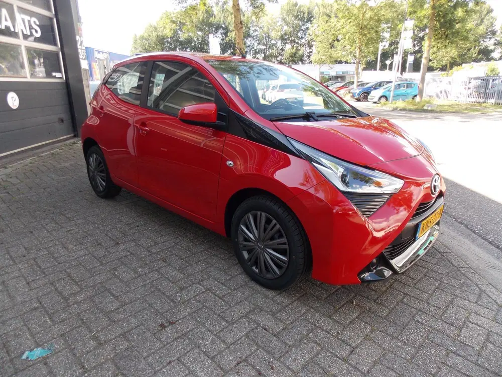 Toyota Aygo 1.0 VVT-i x-play Airco Camera Elek Pakket uit 2021, foto 7