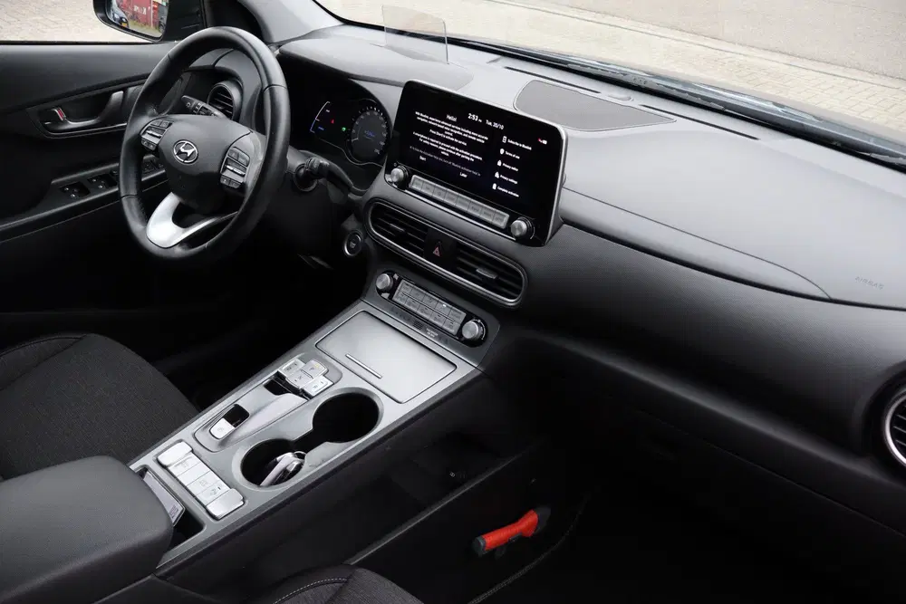 Hyundai KONA EV Fashion 64 kWh Nederlandse auto uit 2021, foto 2