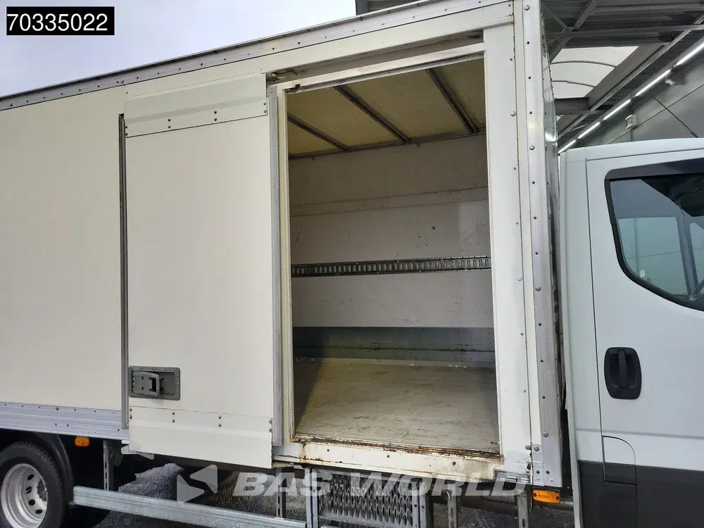 Iveco Daily 3.0L 1000KG Laadklep Automaat Dubbellucht uit 2019, foto 9