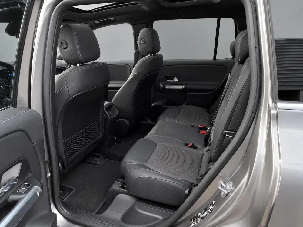 Mercedes-Benz EQB 250+ Business Solution AMG 7p. 71 kWh uit 2025, foto 8