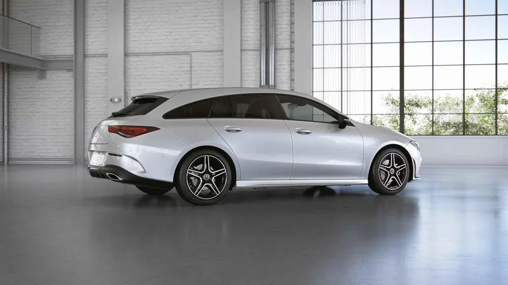 Mercedes-Benz CLA 180 AMG Line uit 2022, foto 11