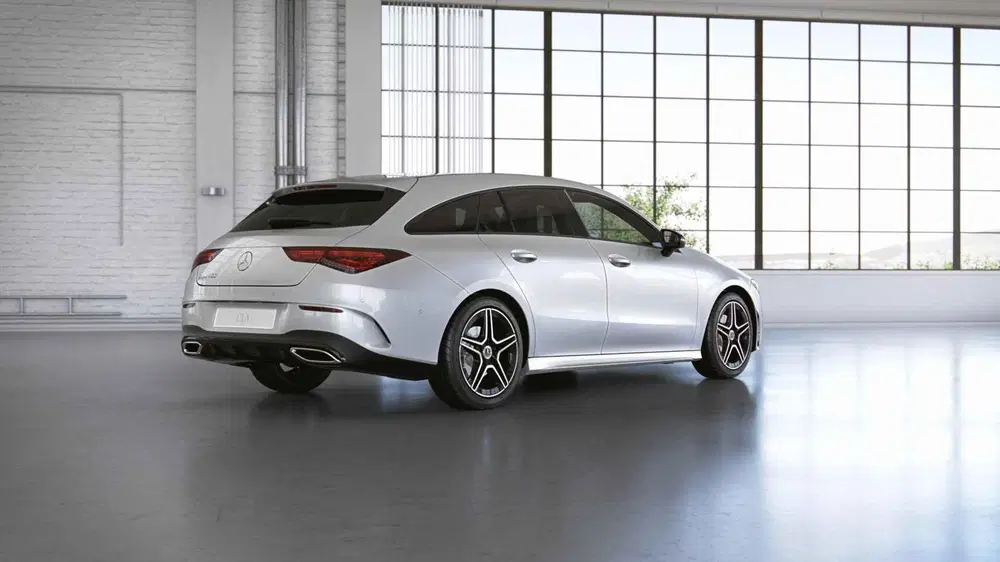 Mercedes-Benz CLA 180 AMG Line uit 2022, foto 13
