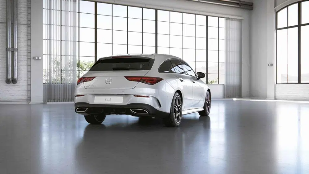 Mercedes-Benz CLA 180 AMG Line uit 2022, foto 15