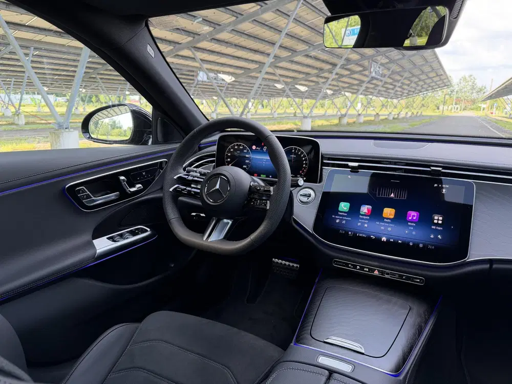Mercedes-Benz E-Klasse 300 e Business Solution AMG uit 2026, foto 12