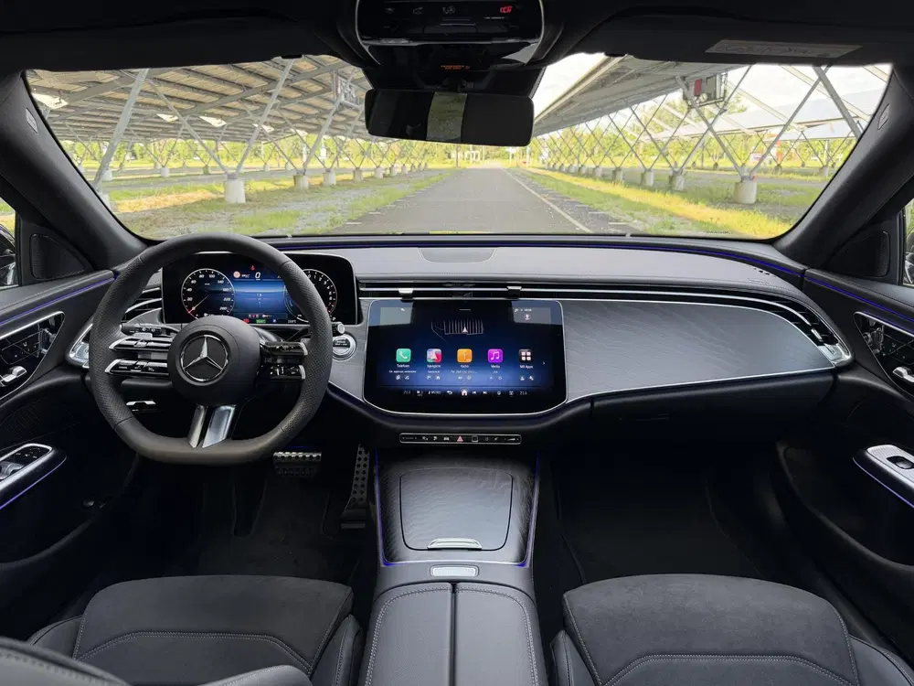 Mercedes-Benz E-Klasse 300 e Business Solution AMG uit 2026, foto 13
