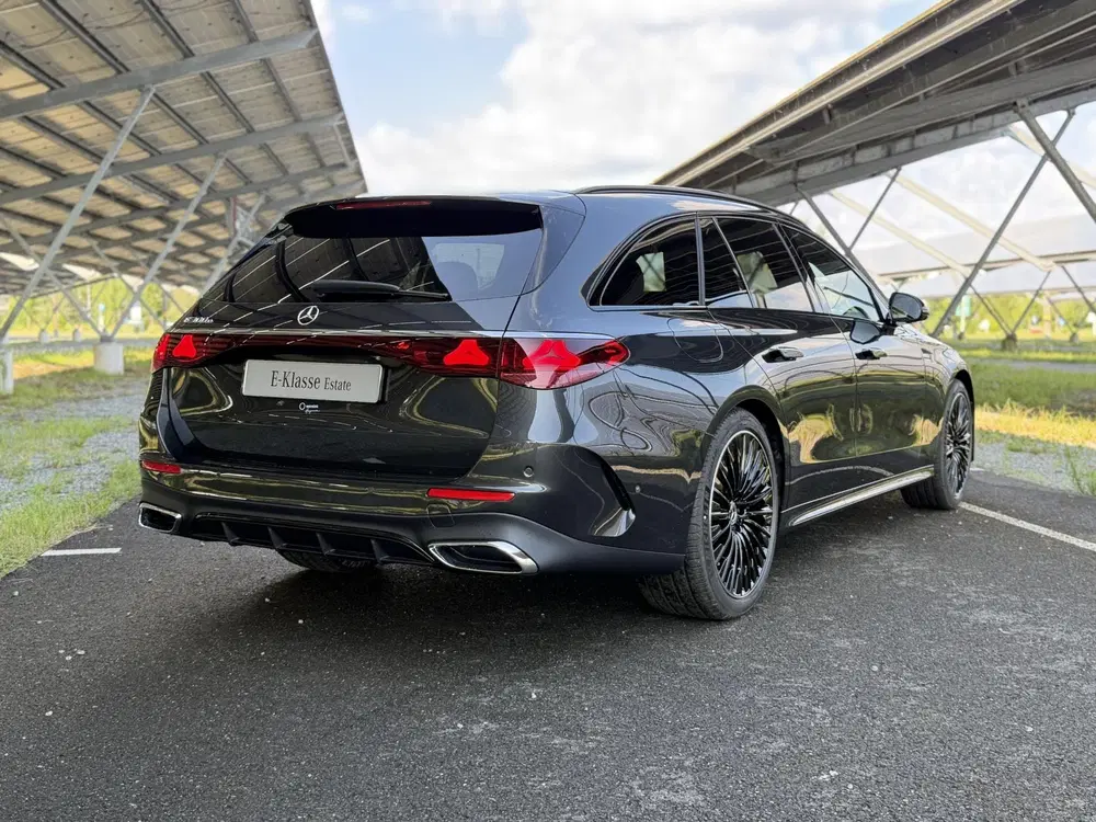 Mercedes-Benz E-Klasse 300 e Business Solution AMG uit 2026, foto 5