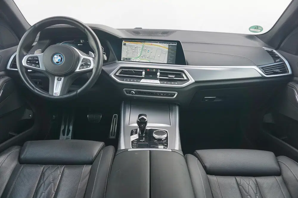 BMW X5 xDrive45e uit 2023, foto 8