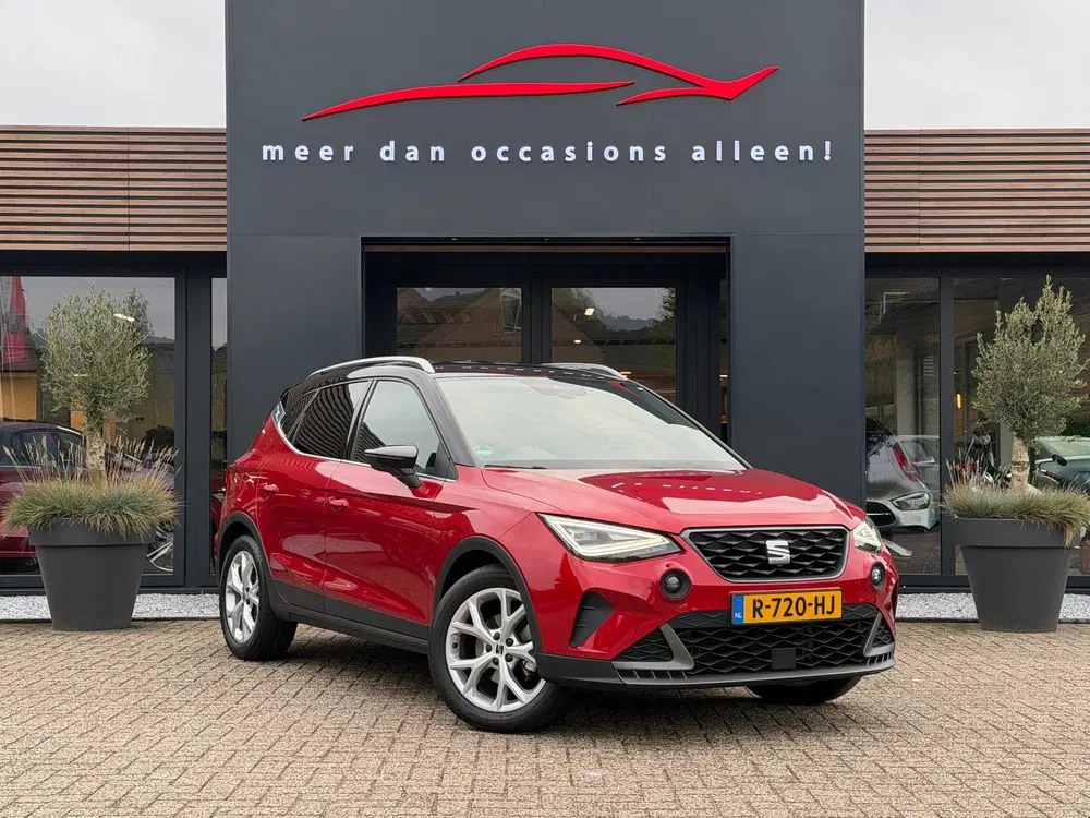 SEAT Arona 1.0 TSI 95pk FR Business Intense Plus uit 2022, foto 4