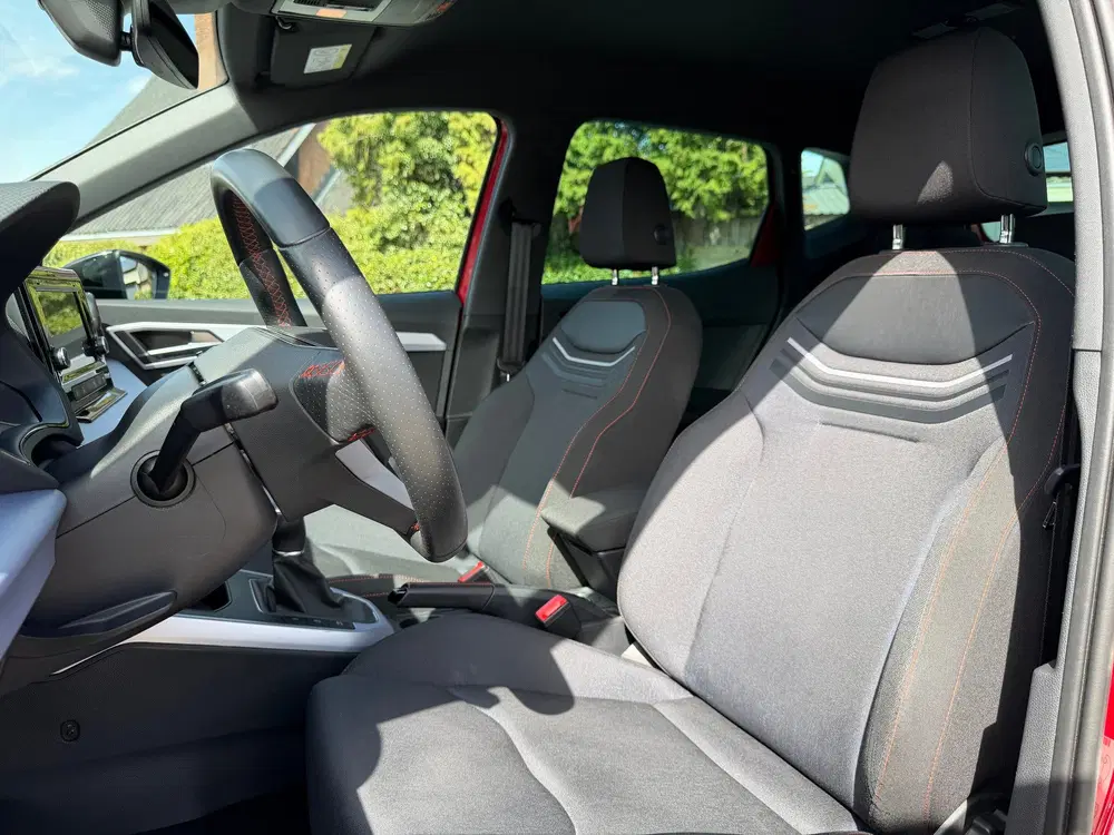 SEAT Arona 1.0 TSI 95pk FR Business Intense Plus uit 2022, foto 8