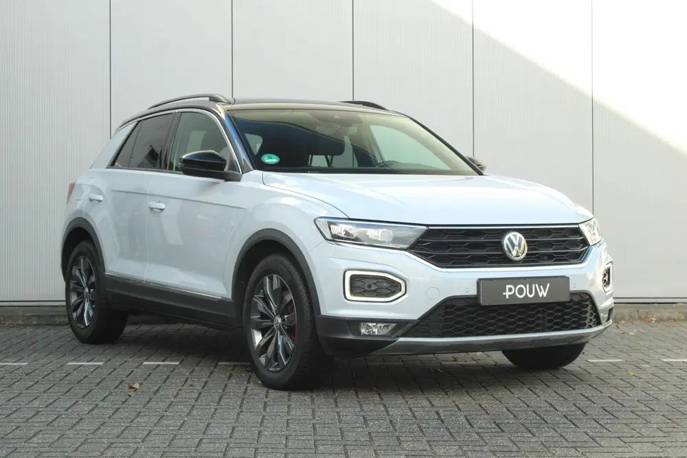 Volkswagen T-Roc 1.5 TSI 150pk DSG Sport Business R uit 2019, foto 10