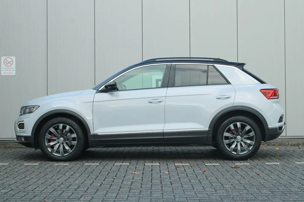 Volkswagen T-Roc 1.5 TSI 150pk DSG Sport Business R uit 2019, foto 15