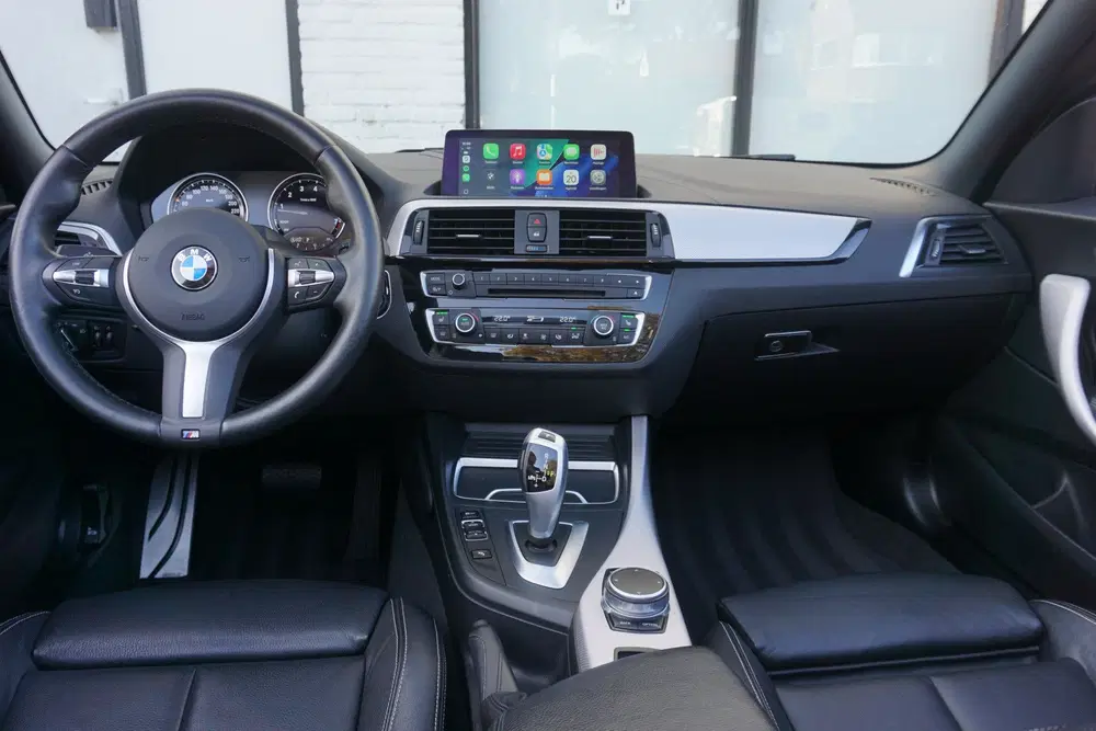 BMW 2-serie 2 Serie Cabrio 220i High Exec M-Pakket uit 2020, foto 7