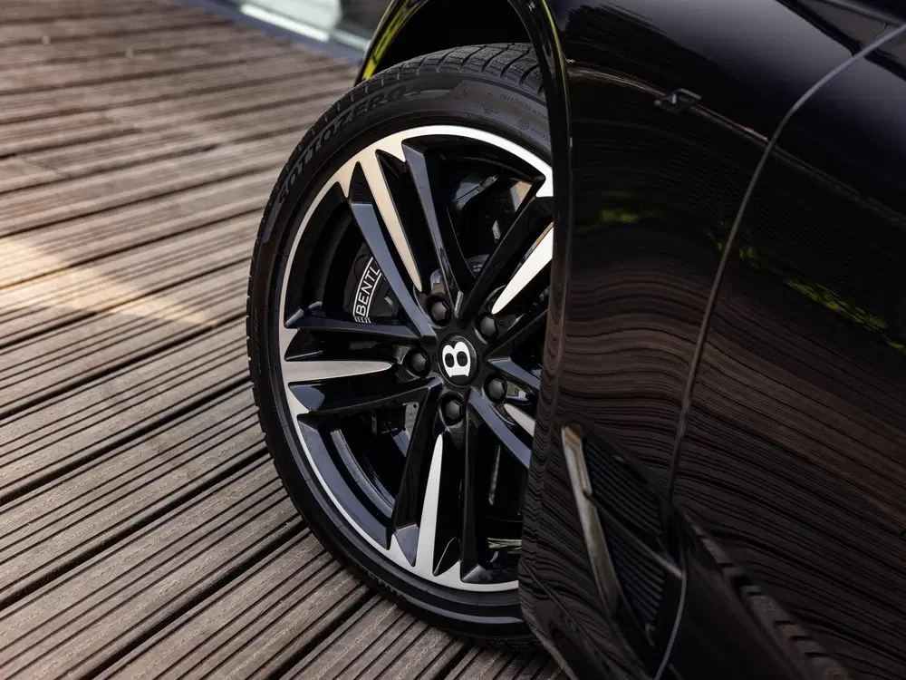 Bentley Continental GT 4.0 V8 S uit 2024, foto 10
