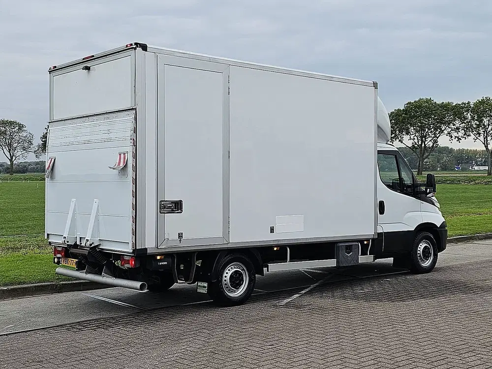 Iveco Daily 35S14 L4 ac automaat EURO6 uit 2019, foto 3