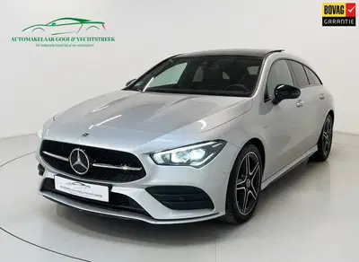 Mercedes-Benz CLA 180 AMG Line uit 2022