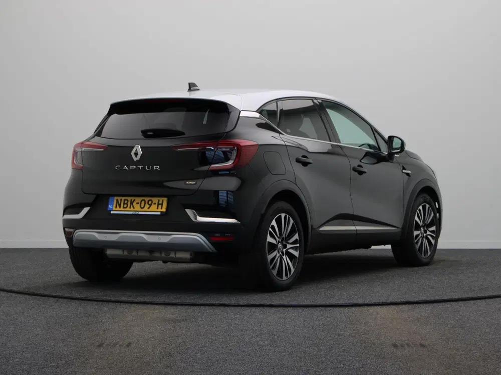 Renault Captur E-Tech plug-in hybrid 160pk iconic uit 2023, foto 12
