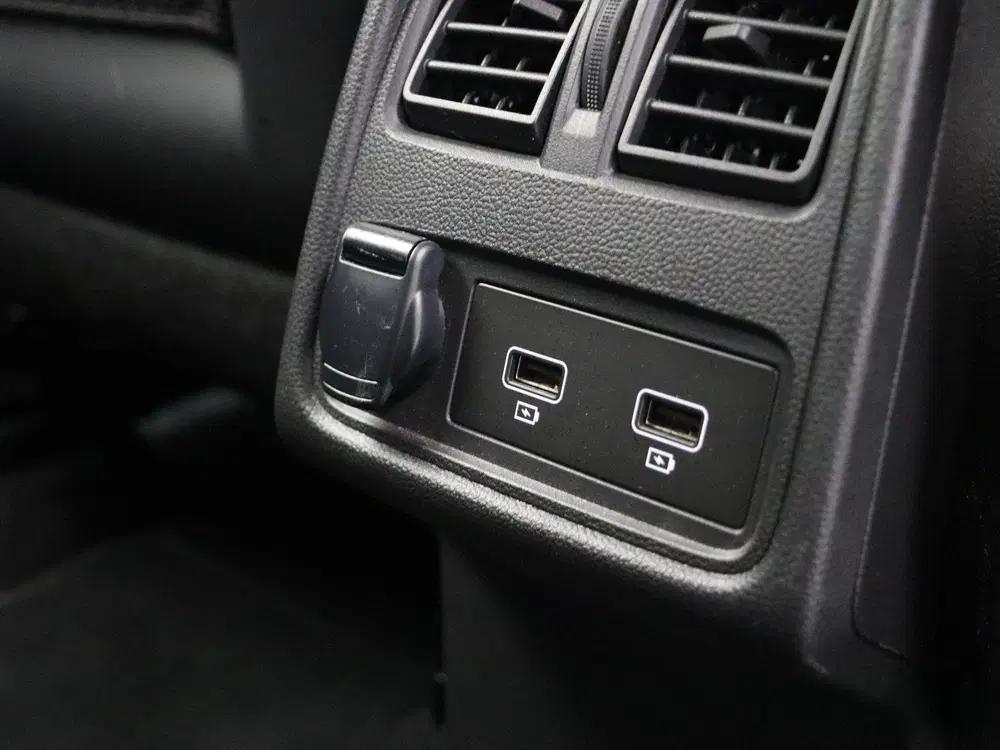 Renault Captur E-Tech plug-in hybrid 160pk iconic uit 2023, foto 5