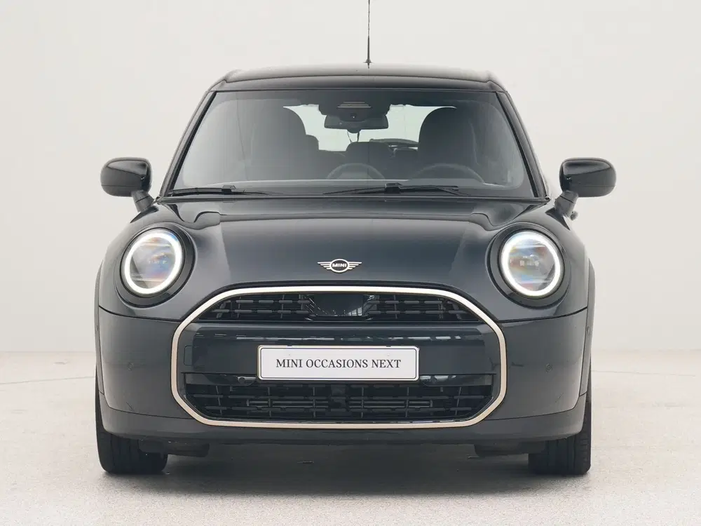 Mini Cooper C Cooper C Favoured Pakket M (bj 2025 uit 2025, foto 2