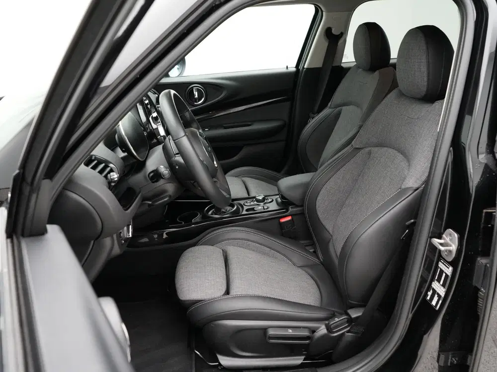 Mini Clubman Cooper Classic Aut. (bj 2024 uit 2024, foto 4