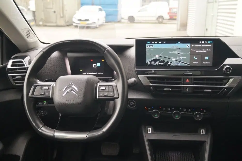 Citroën C4 Citroen C4 1.2 PureTech 130pk Automaat Max uit 2024, foto 10