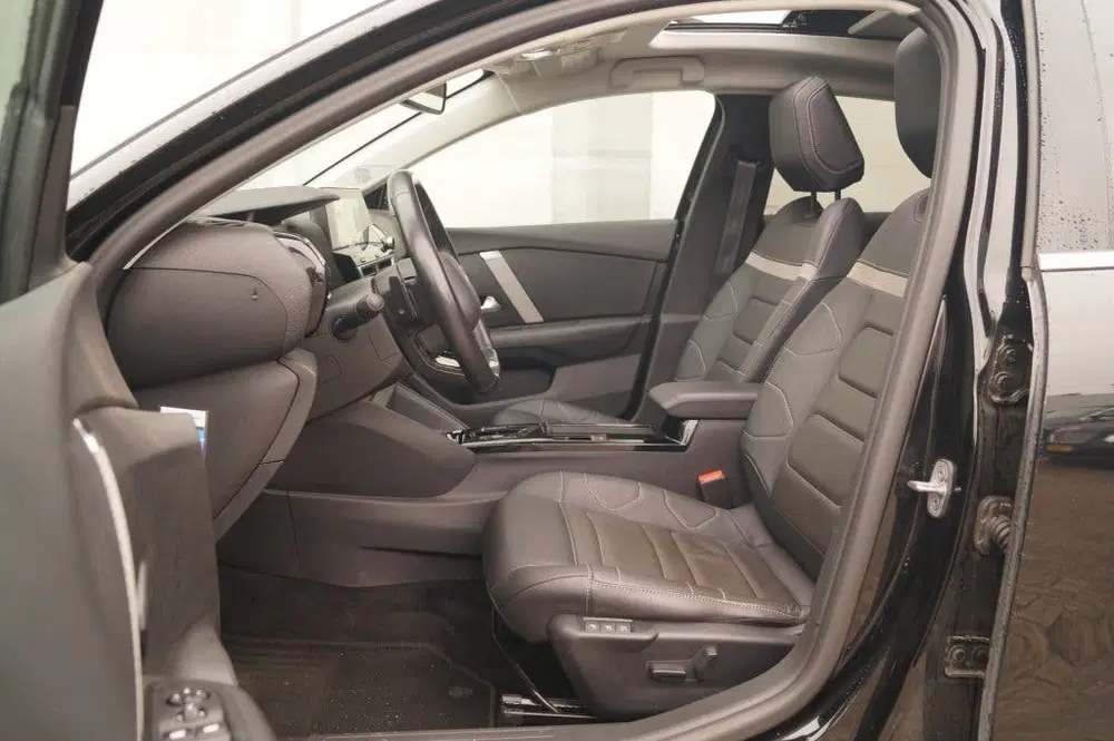 Citroën C4 Citroen C4 1.2 PureTech 130pk Automaat Max uit 2024, foto 7
