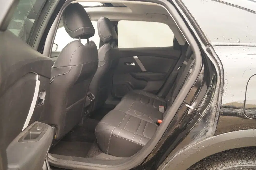 Citroën C4 Citroen C4 1.2 PureTech 130pk Automaat Max uit 2024, foto 8