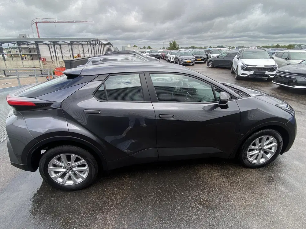 Toyota C-HR 1.8 Hybrid 140 Active Navigatie Apple CarP uit 2024, foto 8