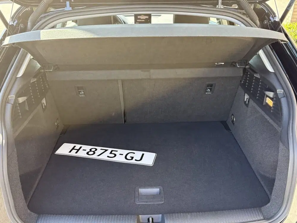 Audi Q2 30 TFSI Sport TREKHAAK-NAVI-CRUISE -12 MND uit 2019, foto 15