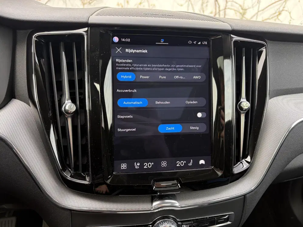 Volvo XC60 2.0 T8 Plug-in hybrid AWD Plus Bright uit 2023, foto 14