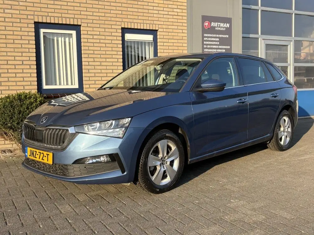 Skoda Scala 1.0 TSI Sport Bns CARPLAY-ALL SEASON-PARK uit 2021, foto 6