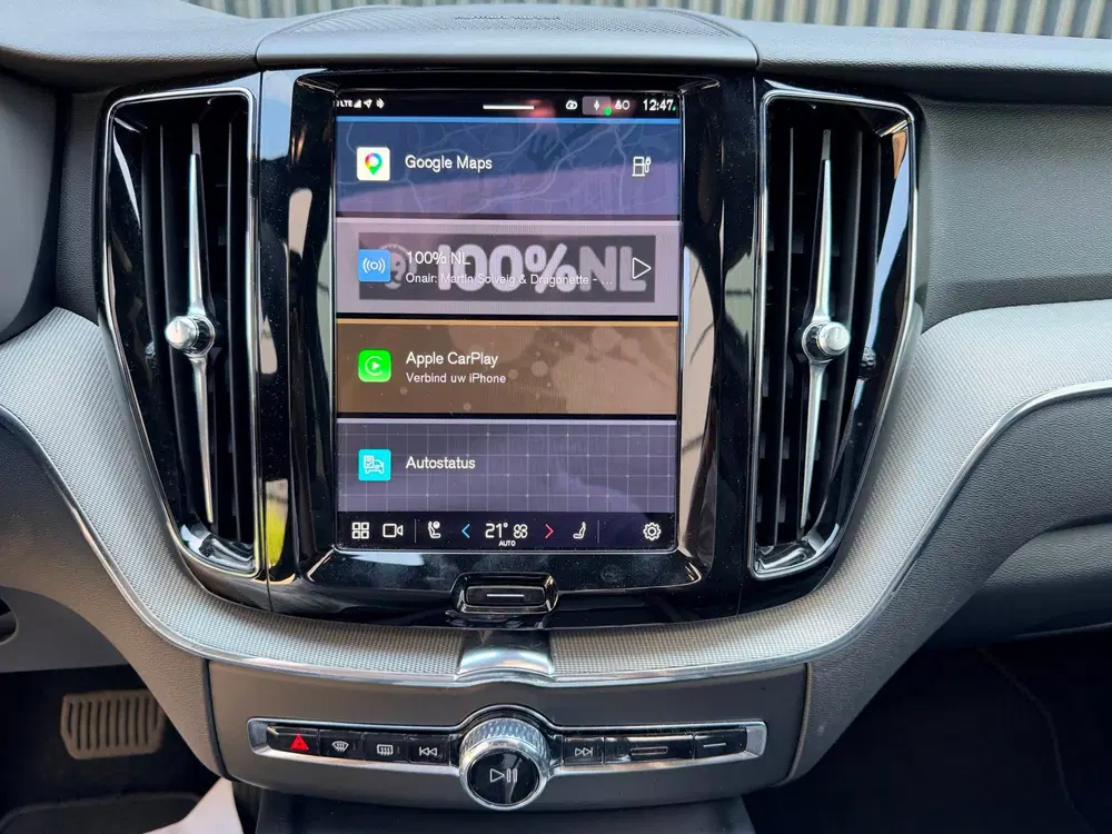 Volvo XC60 2.0 T6 Plug-in hybrid AWD Plus Black Editi uit 2025, foto 9