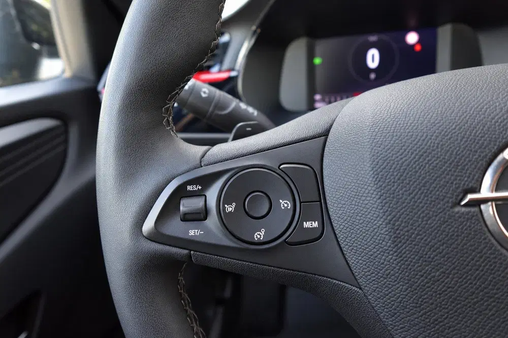 Opel Corsa 1.2 GS Line NAVI CAM LED VOL uit 2023, foto 11