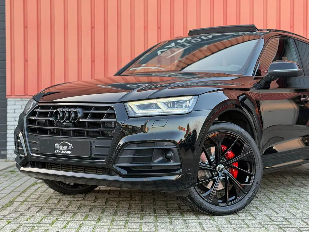 Audi Q5 55 TFSI e Quattro Competit S-Line Pano 360 uit 2019, foto 4