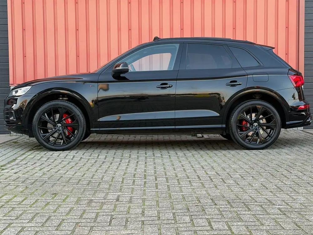Audi Q5 55 TFSI e Quattro Competit S-Line Pano 360 uit 2019, foto 7