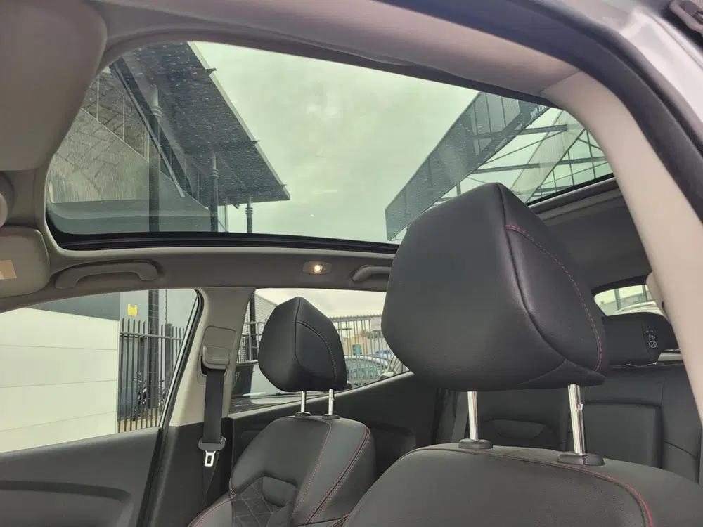 Renault Kadjar 1.3 TCe Black Edition uit 2019, foto 15