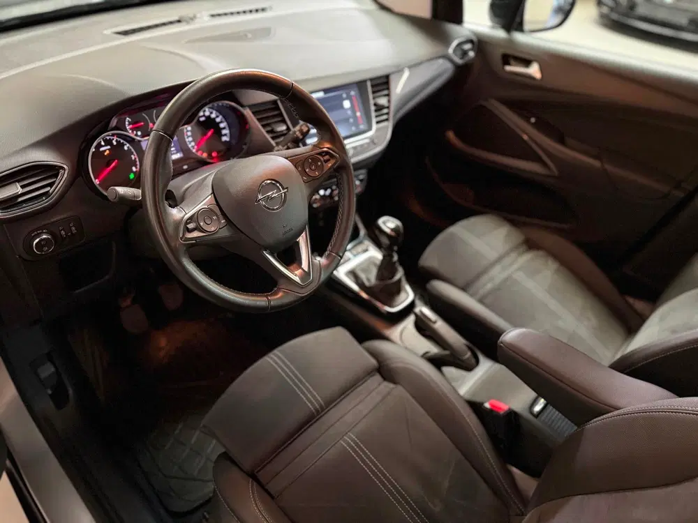Opel Crossland 1.2 Turbo Ultimate uit 2023, foto 13