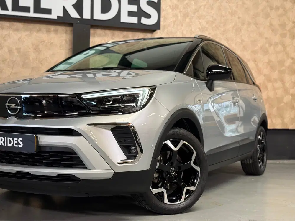 Opel Crossland 1.2 Turbo Ultimate uit 2023, foto 2
