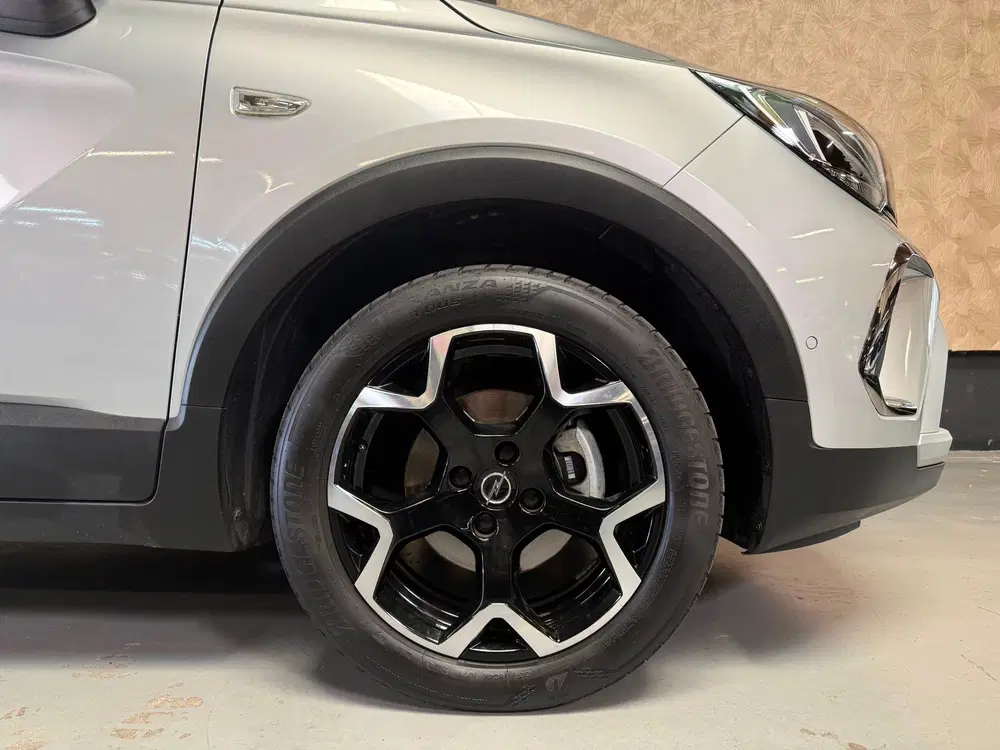 Opel Crossland 1.2 Turbo Ultimate uit 2023, foto 9