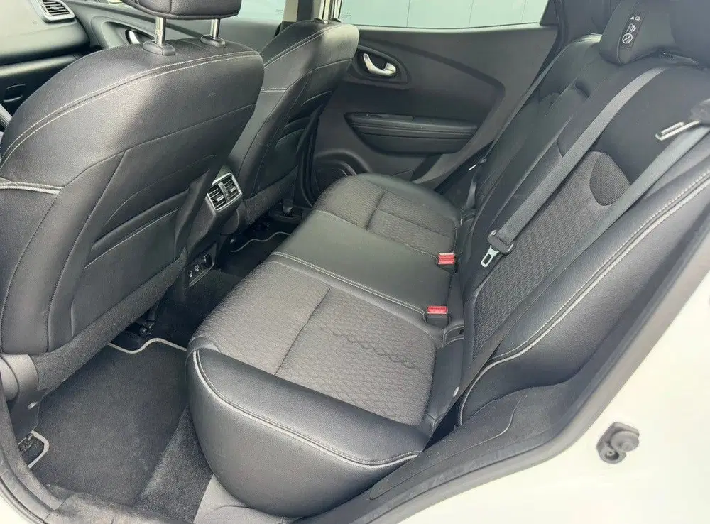 Renault Kadjar 1.3 TCe Intens BOSE EDITIE vol optie uit 2019, foto 13