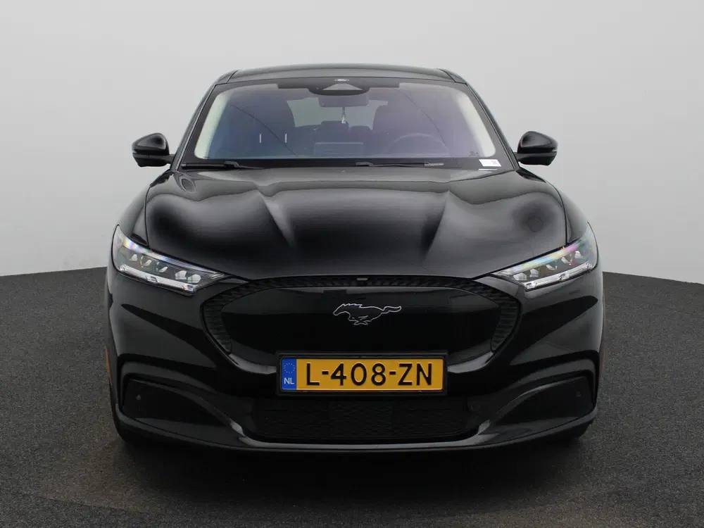 Ford Mustang Mach-E Extended RWD 98 kWh uit 2021, foto 3